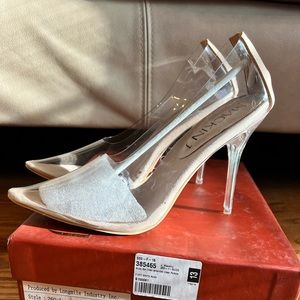 Clear heel NWB 7